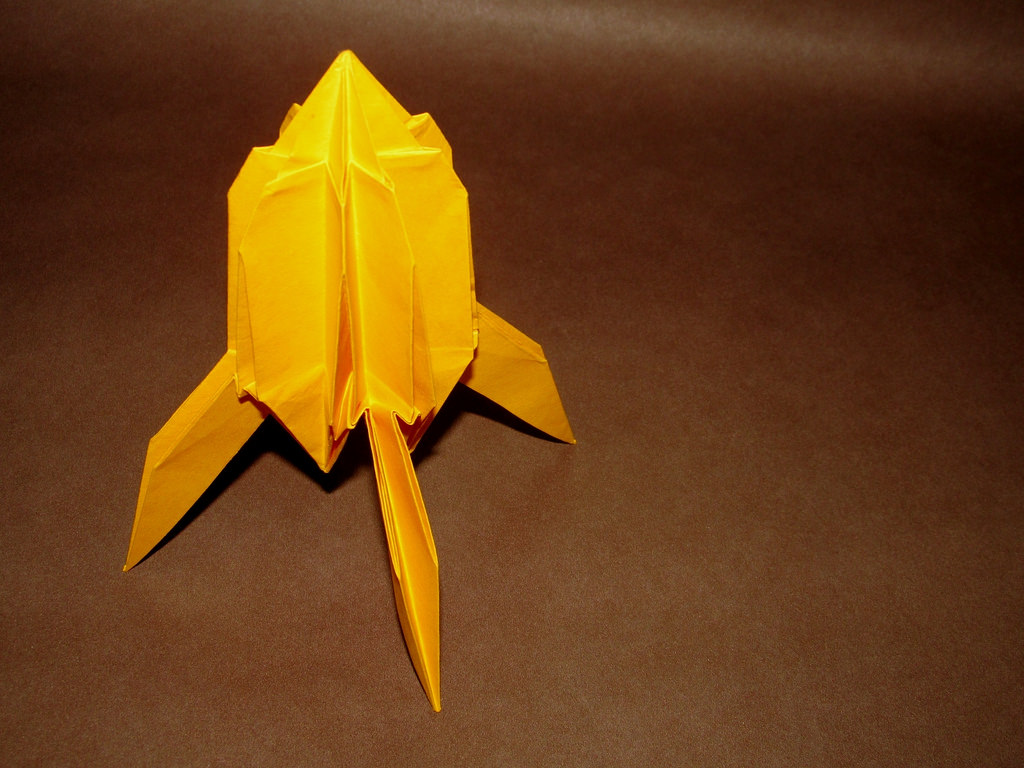 Ракета оригами для детей
