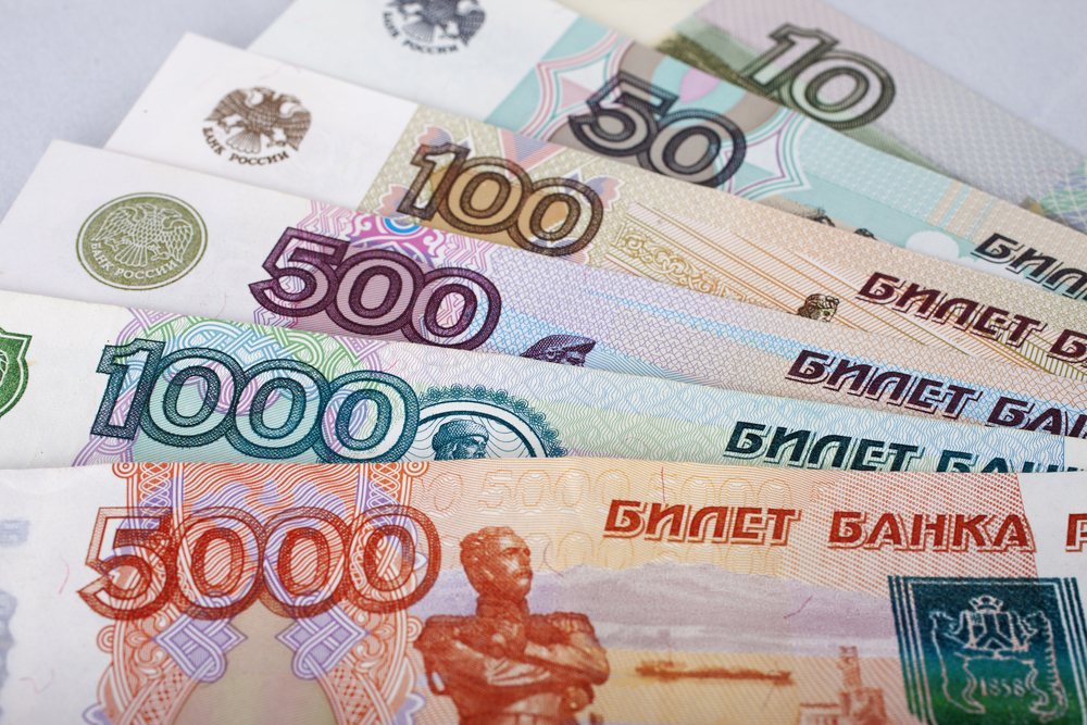 Как заработать 5000 рублей в день: способы без вложений