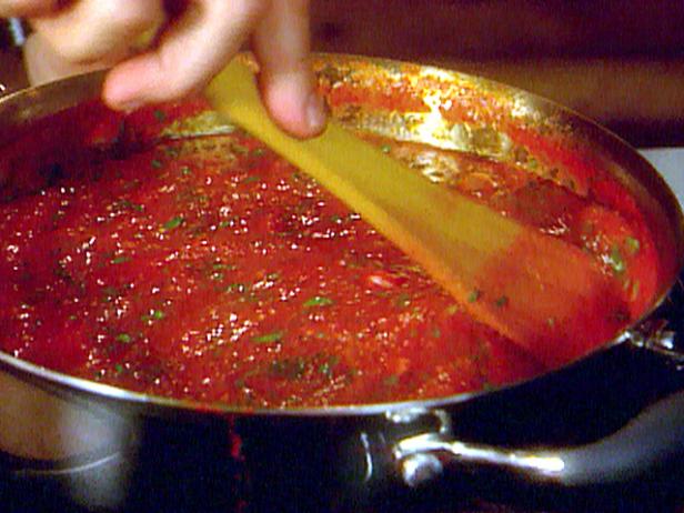 Как правильно варить соус "Маринара"
