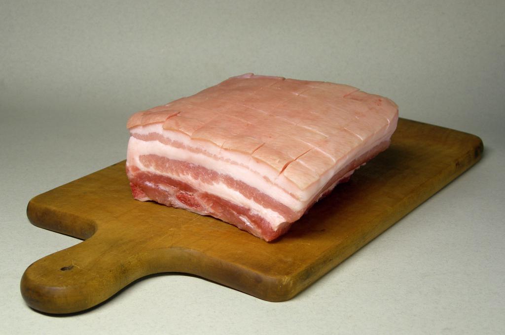 копченое мясо свинины