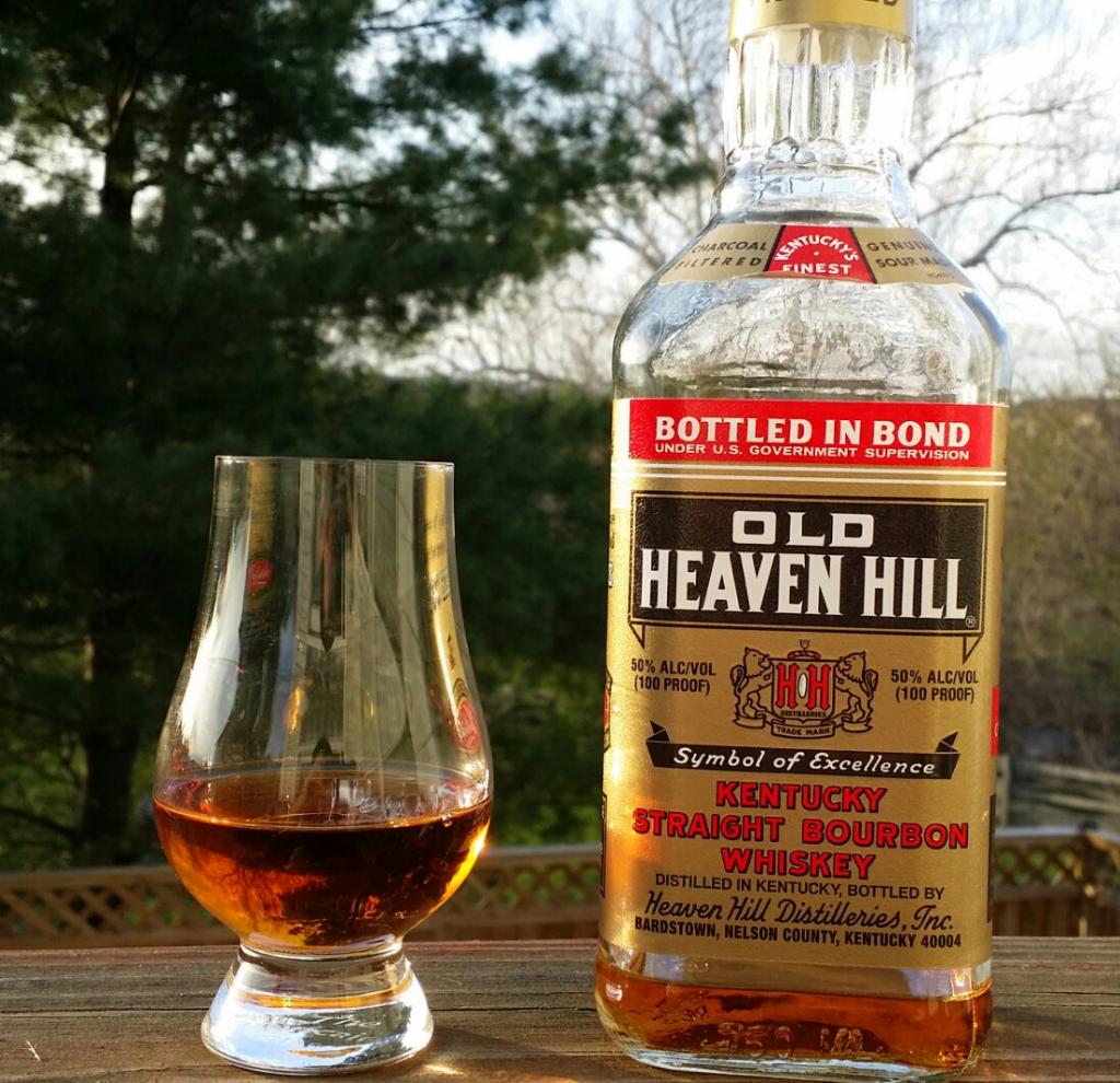 Виски Heaven Hill ("Хеван Хилл"): описание популярного бурбона, как правильно подавать и пить