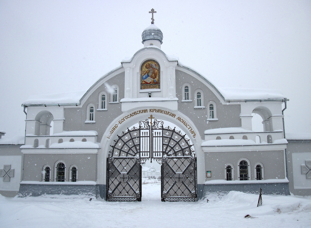 Врата монастыря