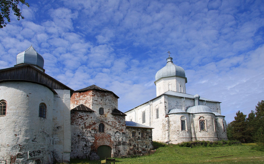 Онежский монастырь