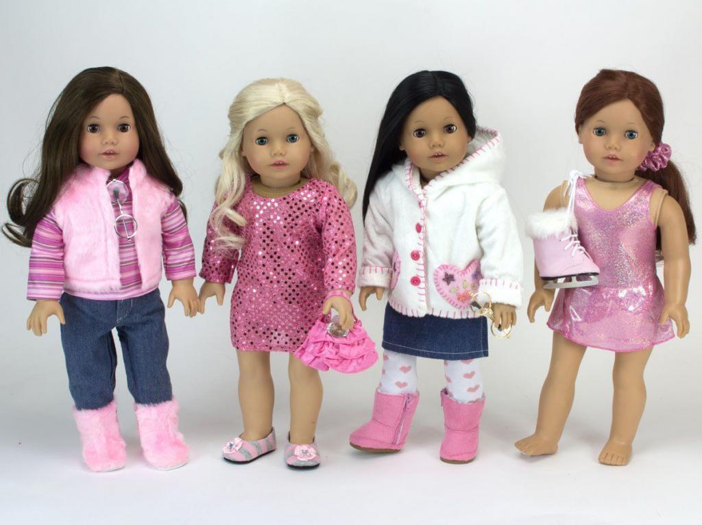 Куклы в розовой одежде