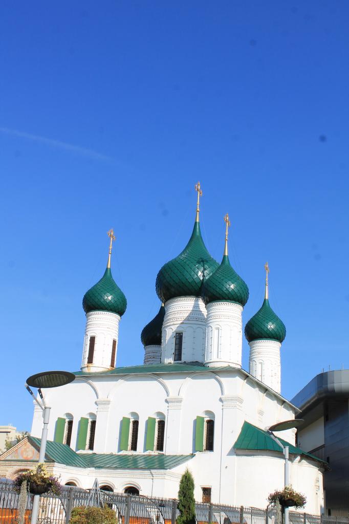 Белая православная церковь