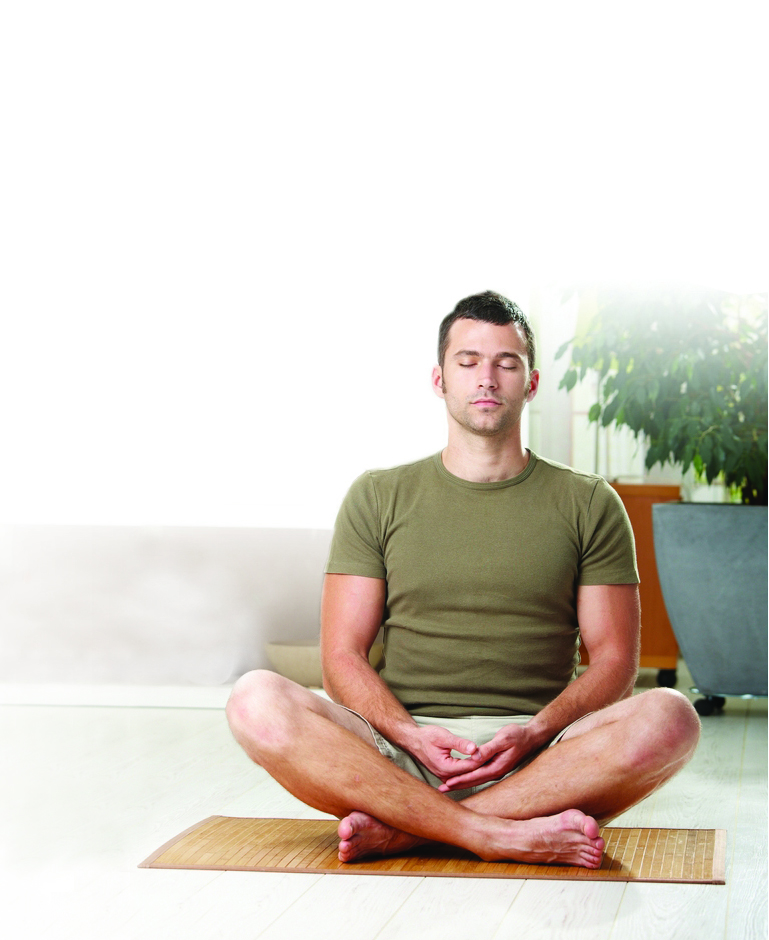 медитация утром помогает избежать хаоса в мыслях