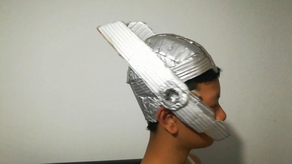 готовый шлем тора с отделкой