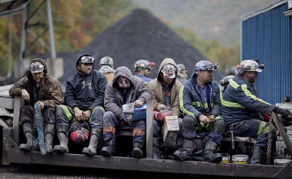 Бригада шахтеров