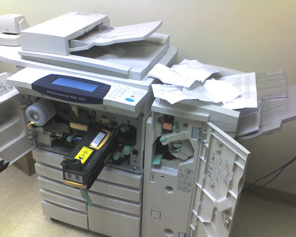 Ремонт принтера при зажевывании бумаги