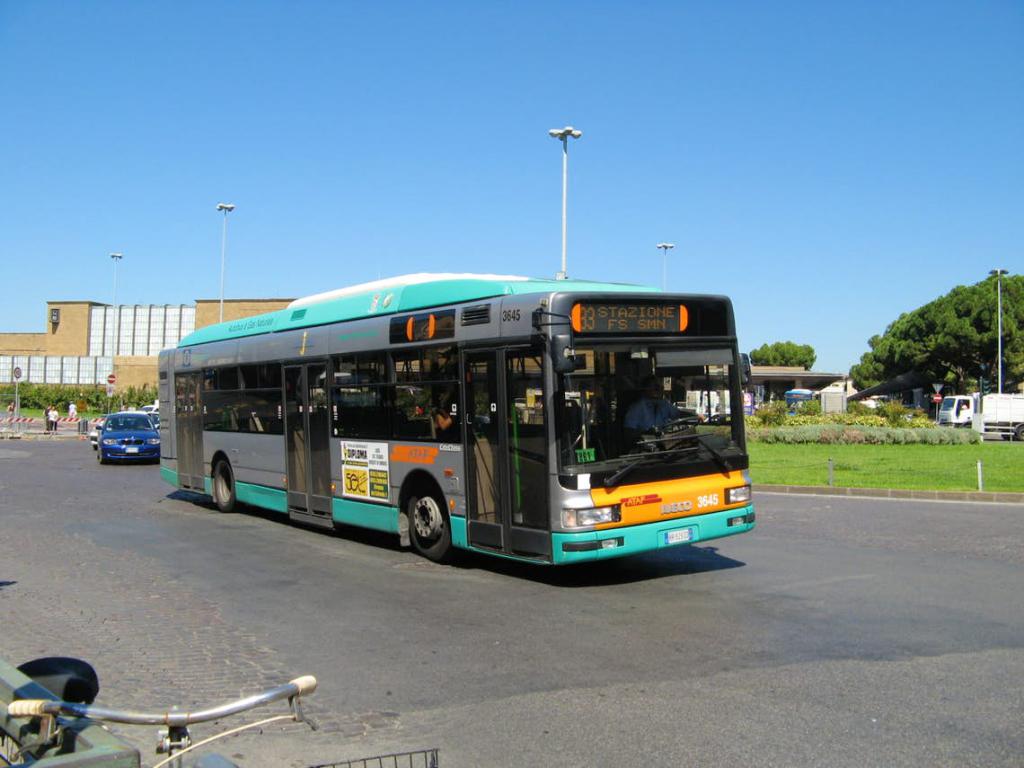Автобусы от Baltour