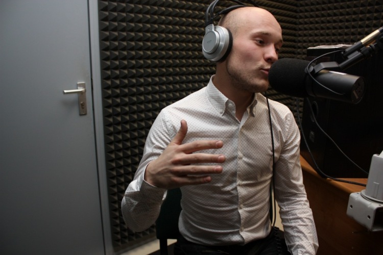 Селиванов в студии звукозаписи