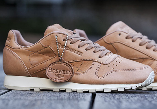 Reebok classic leather lux