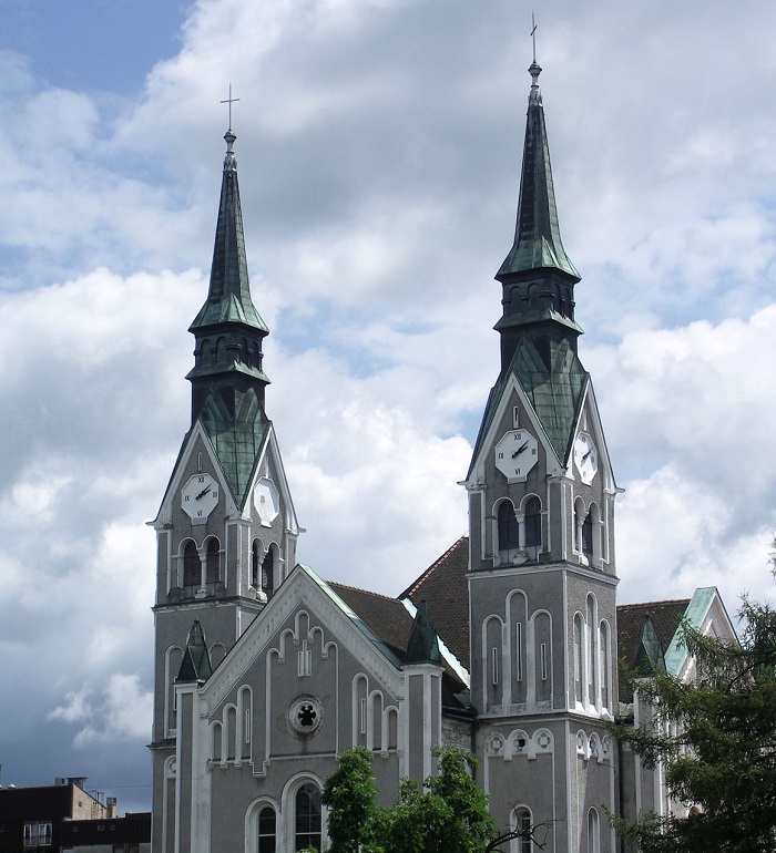 Католическая церковь в Любляне