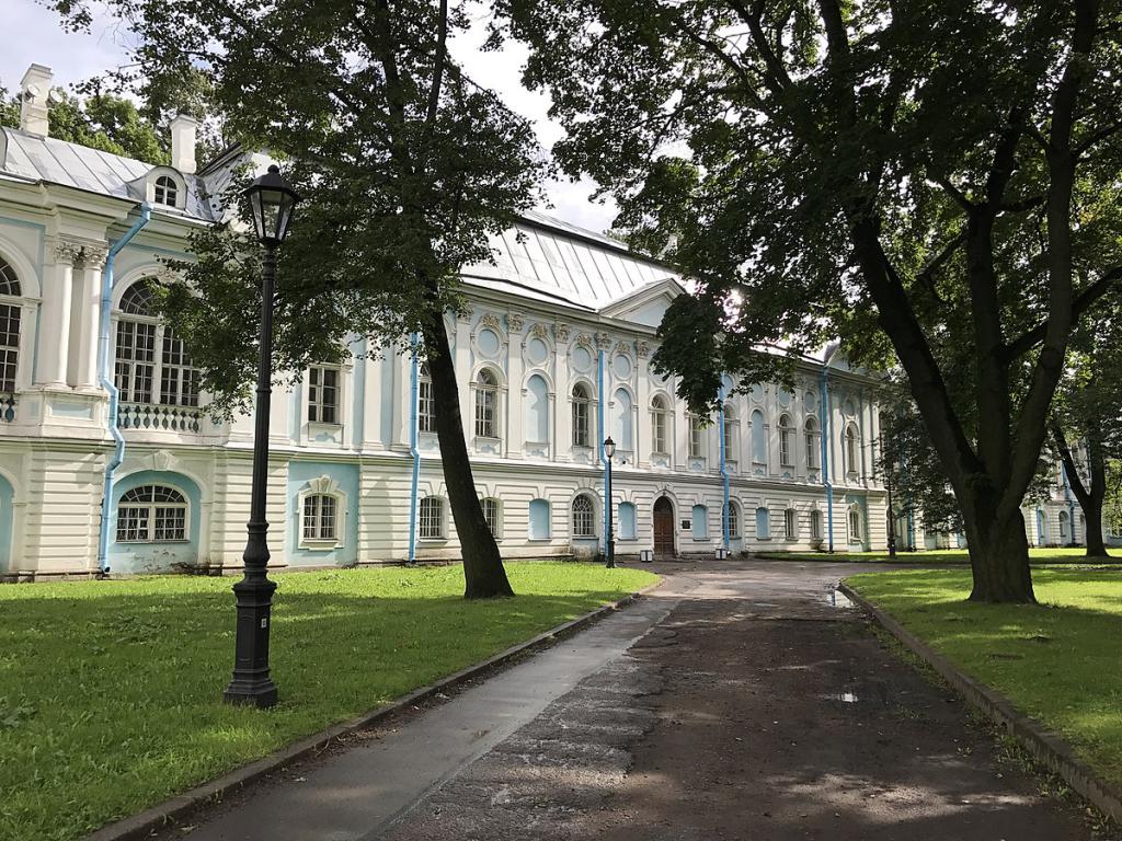 Факультет политологии СПбГУ