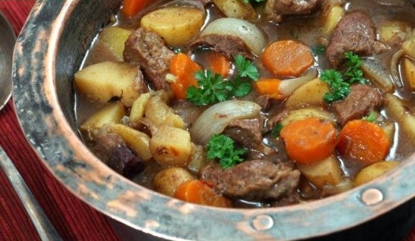 Как приготовить мясо с картошкой в казане: пошаговый рецепт