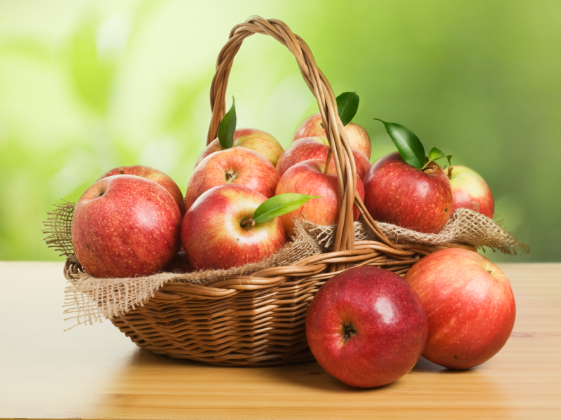 Яблочный уксус от перхоти: способы применения, рецепты, отзывы