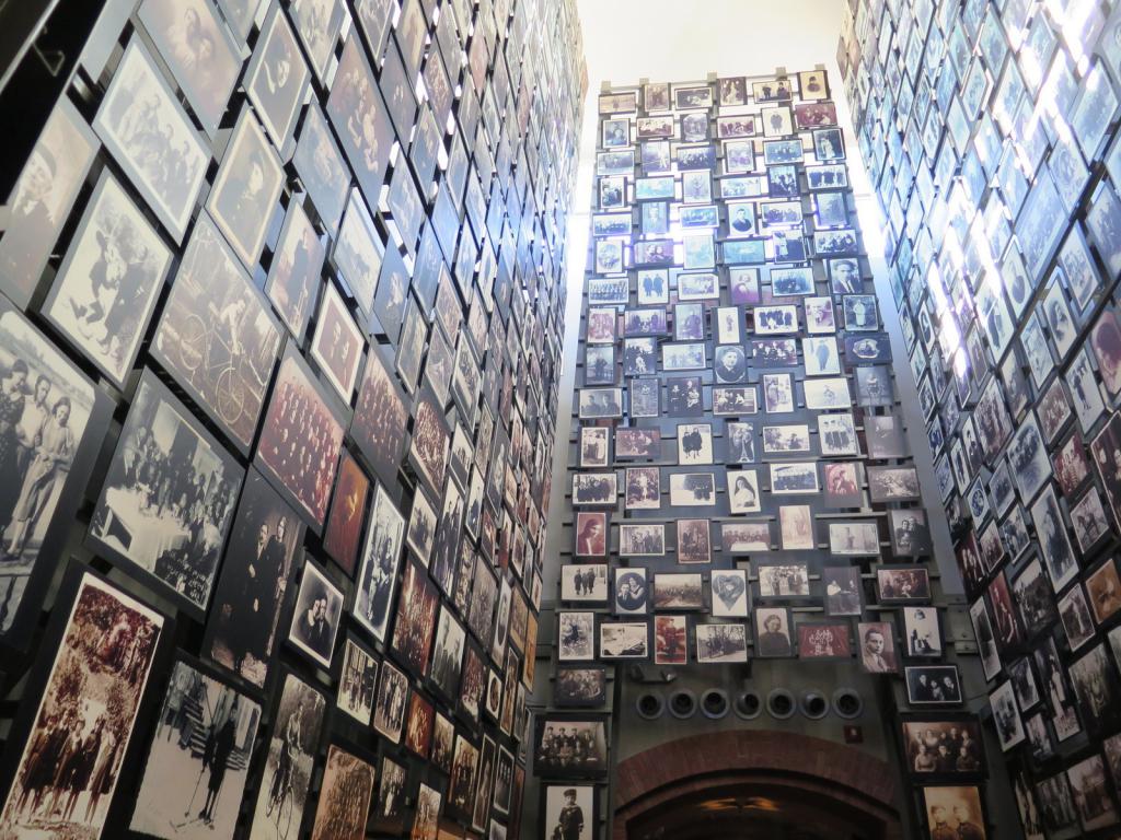 Мемориал Холокоста в Вашингтоне