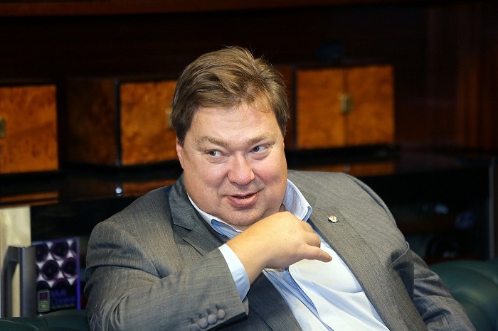 Основатель Сергей Ощепков