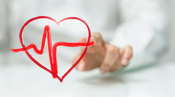 Красное сердце с кардиограммой