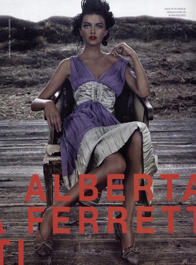 Наталья Гоций в рекламной кампании "Альберта Ферретти" в 2006 г.