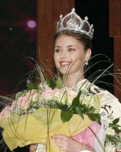 Miss russia alexandra ivanovskaya