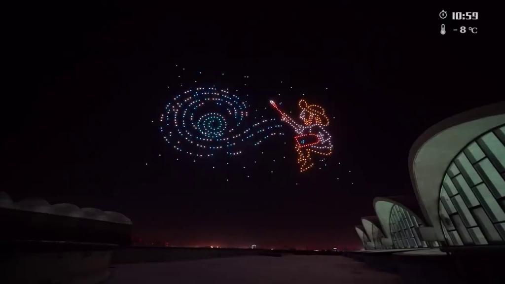 Сотни дронов воссоздали в небе Китая работы Ван Гога: световое шоу вошло в Книгу рекордов Гиннесса (видео)