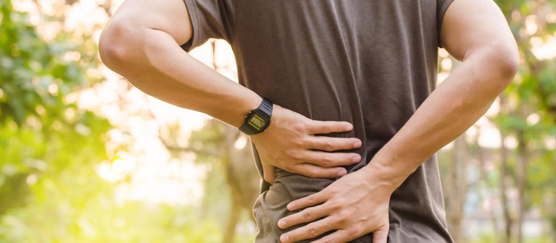 Опасные симптомы болей в спине