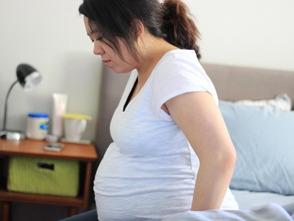 Тянет низ живота и понос при беременности 39 недель thumbnail