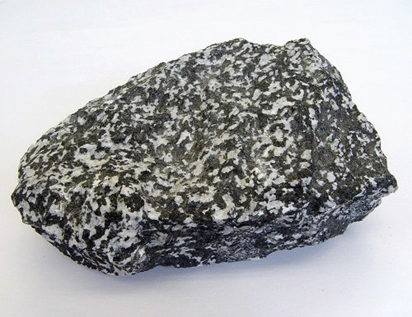 камень диорит