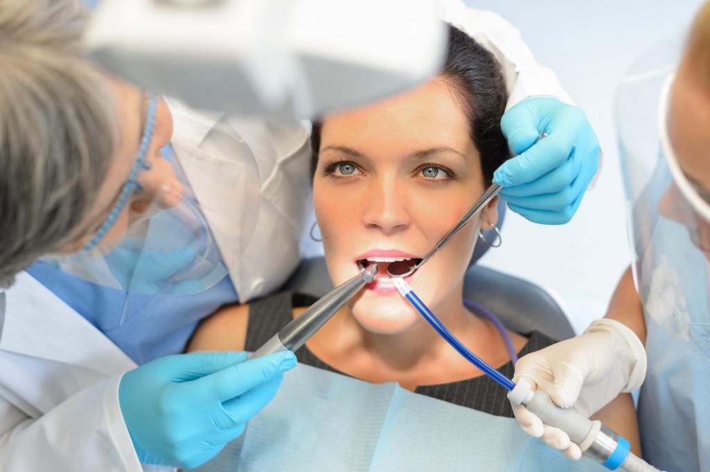 Ассистент стоматолога - работа в 4 руки