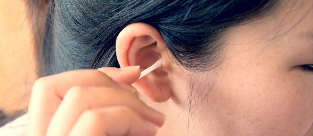 Как вылечить оглохшее ухо в домашних условиях thumbnail