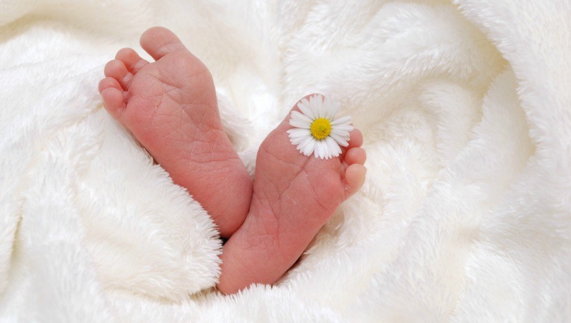 Облазит кожа на ногах у ребенка причины и лечение фото thumbnail
