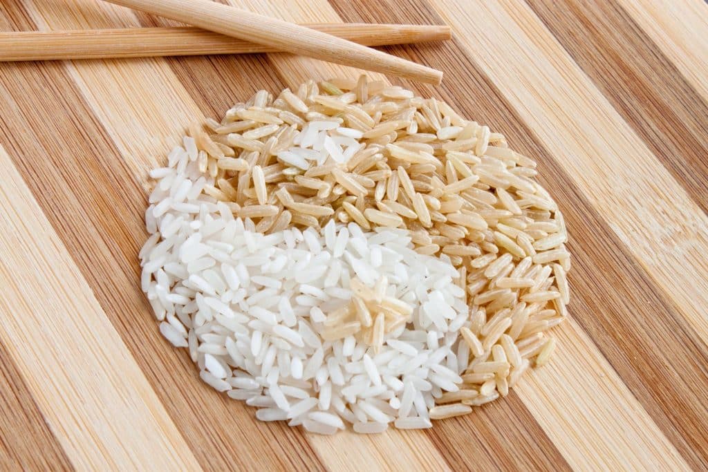 бурый и белый рис