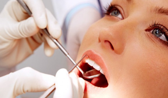 Зубы чешутся после удаления лечение thumbnail