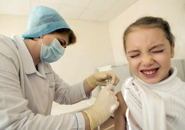 Какие прививки делать ребенку в семь лет thumbnail
