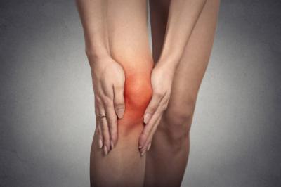 Почему могут крутить и болеть колени thumbnail