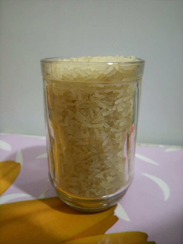 Сколько риса в стакане 200. Стакан риса. Арабский рис в стакане. Рисовые стаканчики фото. Стаканриса в свареном виде.