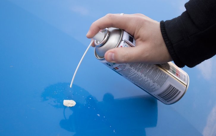 Чем отмыть жвачку с автомобиля