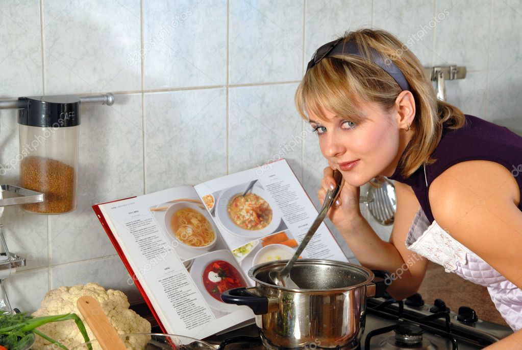 Где хорошие жены. Обычные фото русских домохозяек. Шукаю жінку.