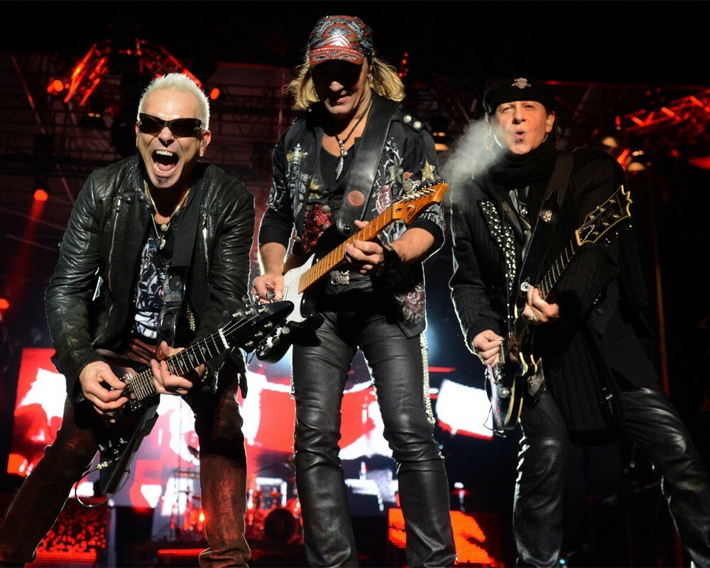 Знаменитые рок песни. Скорпионс. Рок группа скорпионс. Немецкая группа Scorpions. Скорпионс фото группы.