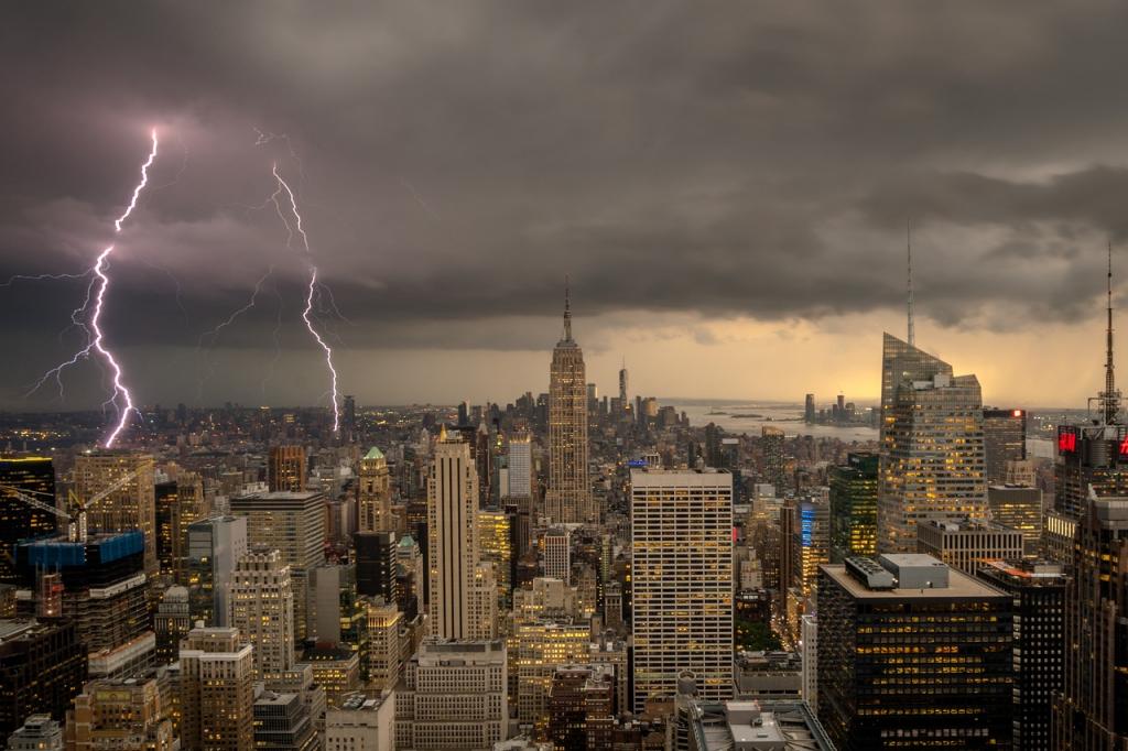 Буря в нью йорке
