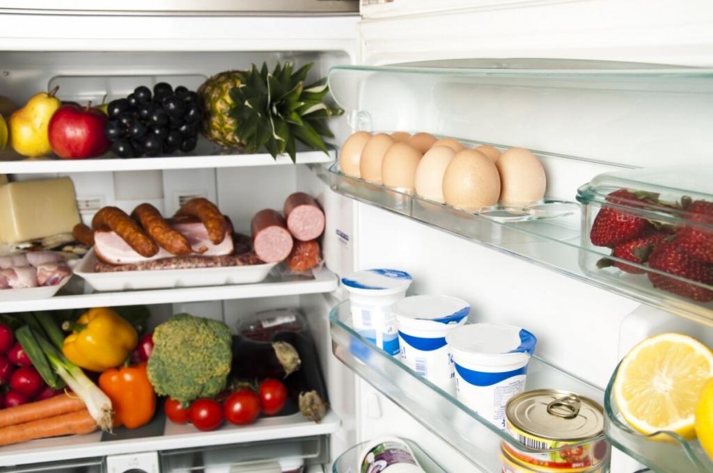 Безопасность и правила хранения продуктов в холодильнике.