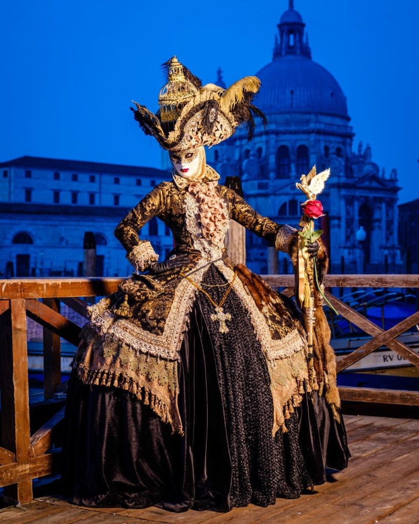Платье венеция