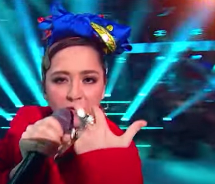 Таджикская певица манижа