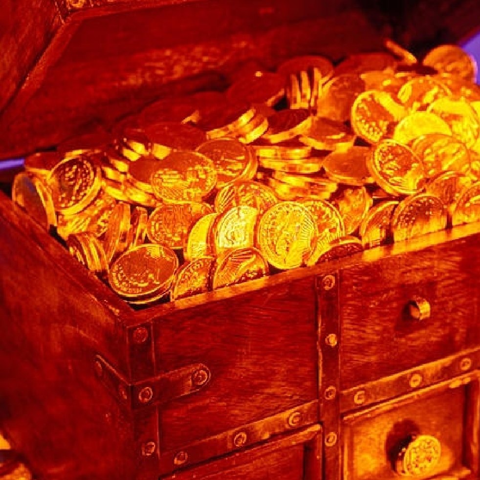 Take treasure. Сундук с золотом. Сундучок для денег. Сундучок с золотыми монетами. Сундук с сокровищами.