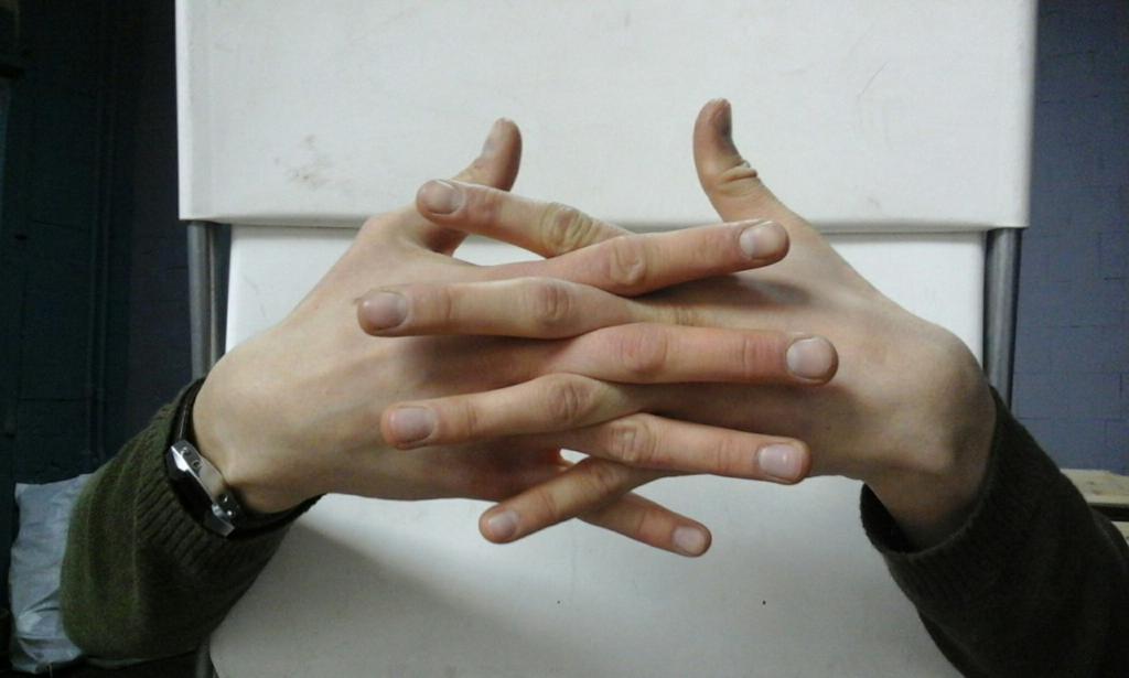 Безымянный палец. 40 Пальцев на каждой руке. Удовлетворил пальцами. Удовлетворение пальцами