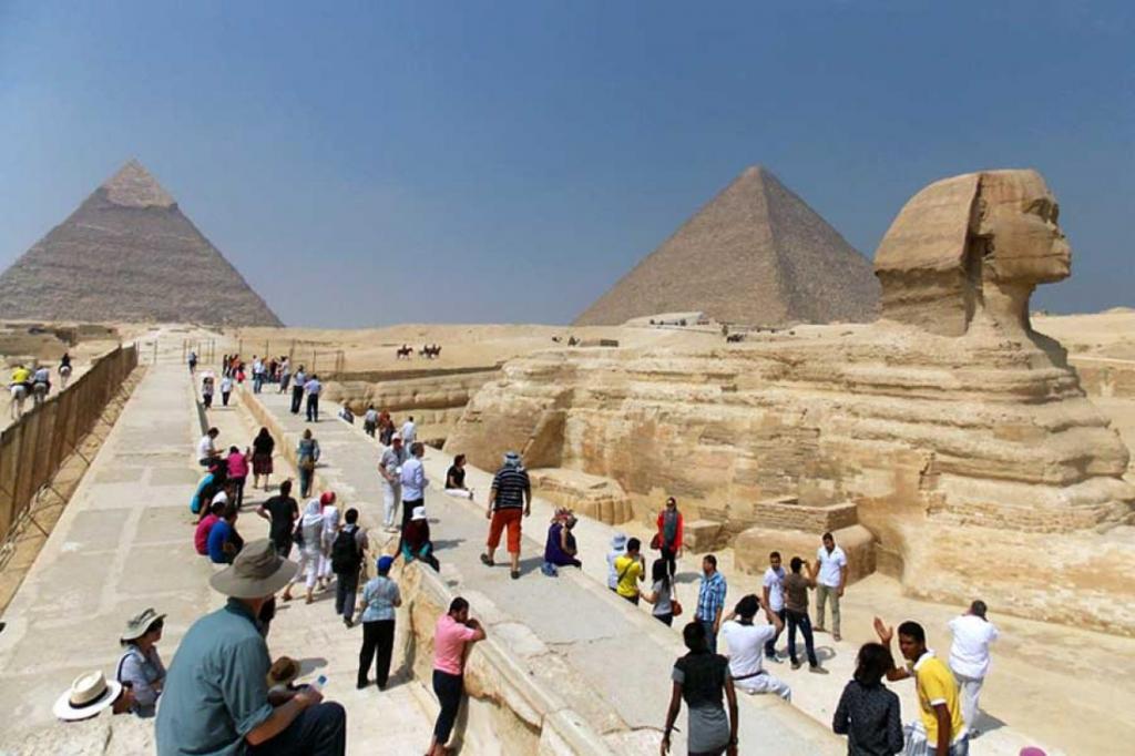 Экскурсия в пирамиды