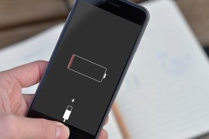 Почему не стоит пользоваться чужими usb-розетками для зарядки смартфона