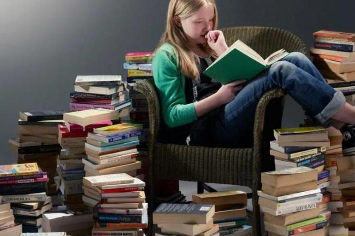 И очищение, и транспорт: правда ли, что чтение помогает нашей психике и даже способно исцелить ее
