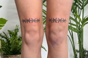 Самый свежий тренд весны в мире тату: тенденции и креативные идеи рисунков на колене